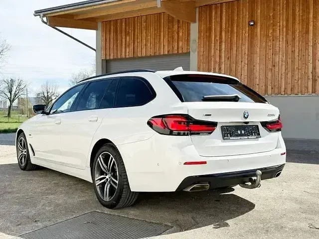 Gebraucht BMW 530e Shadowline 2022 Andere Kombi