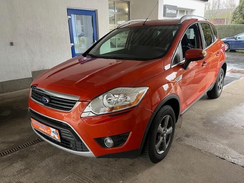 Gebraucht Ford Kuga Titanium 140 PS (102 kW) 2010 Rot SUV