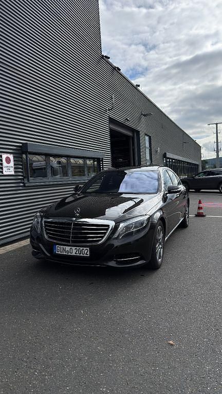 Braun Gebraucht 2014 Mercedes S500 Limousine | 29.999 € (Superpreis) - Bild 1/4