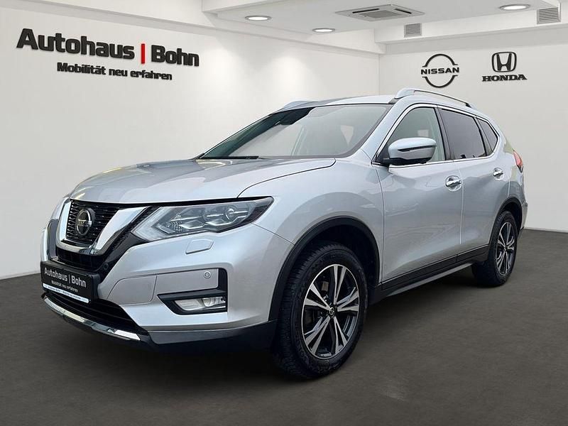 Silber Gebraucht 2019 Nissan X-Trail N-Connecta SUV | 15.970 € (Fairer Preis) - Bild 1/4