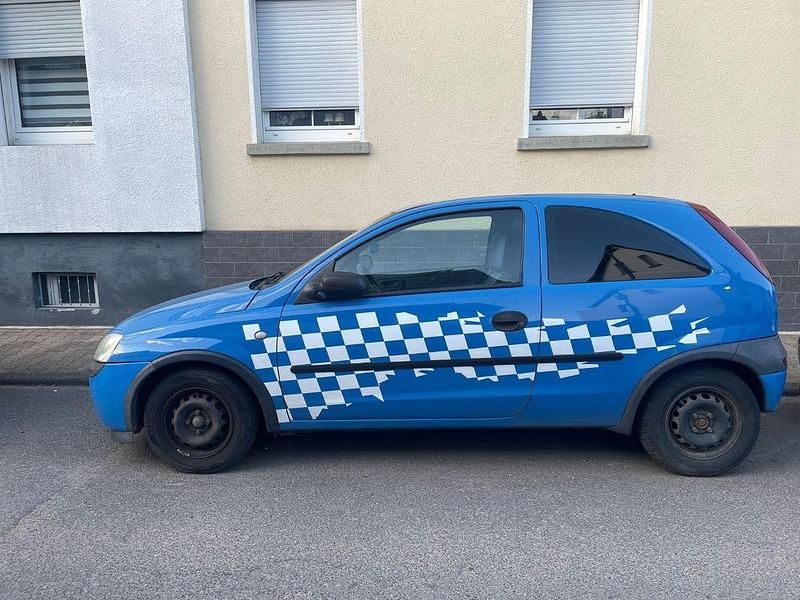 Gebraucht Opel Corsa 75 PS (55 kW) 2001 Blau Kleinwagen