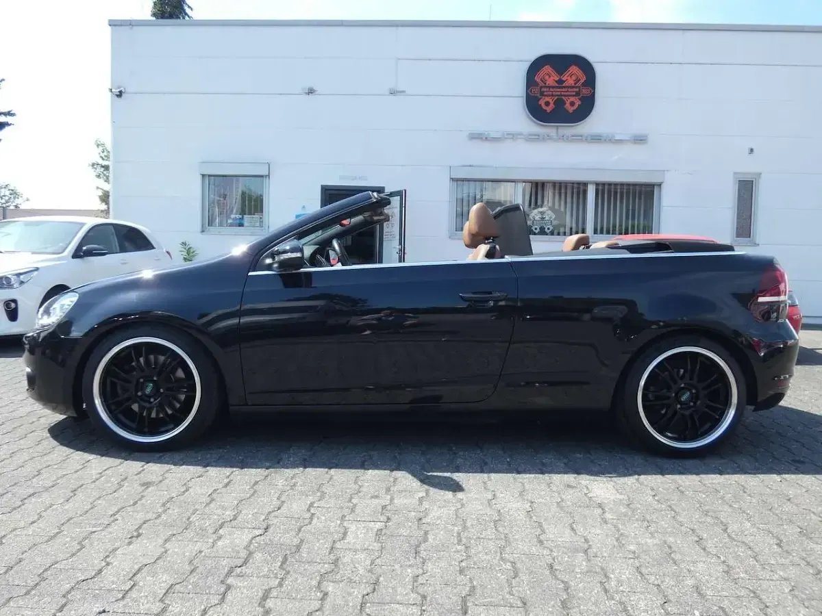 Gebraucht VW Golf 160 PS (117 kW) 2011 Schwarz Cabrio