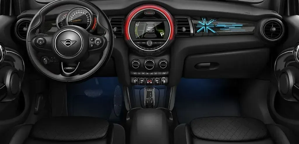 Używany Mini Cooper 136 KM (100 kW) 2019 Czarny Hatchback