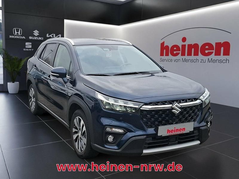 Gebraucht Suzuki SX4 S-Cross Comfort 102 PS (75 kW) 2024 Sphere blue pearl SUV