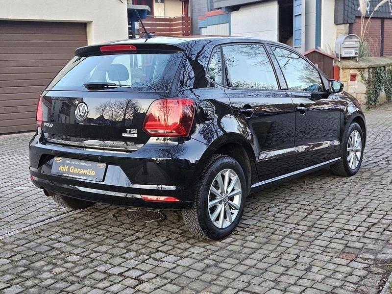 Gebraucht VW Polo LOUNGE 90 PS (66 kW) 2015 Schwarz Limousine