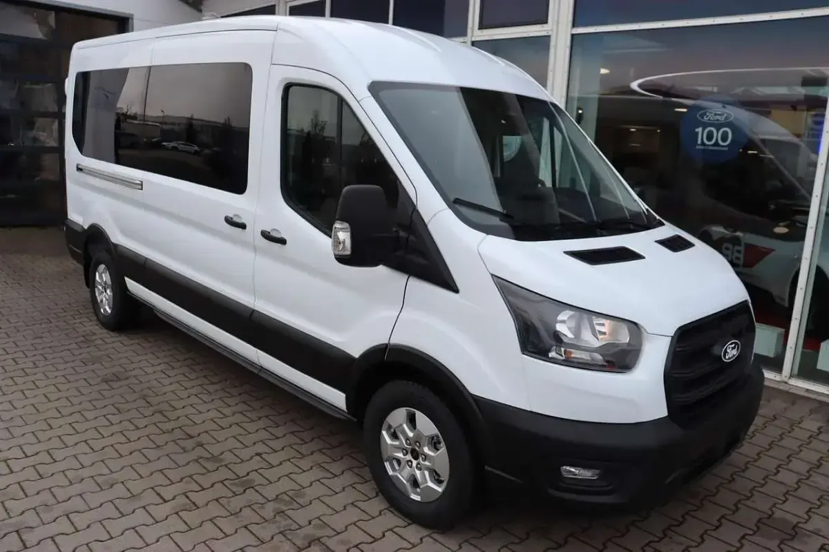 Ny Ford Transit Trend 131 HK (96 kW) 2026 Hvid Stationcar