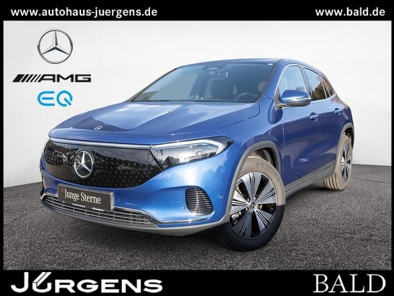 Blau spektralblau Gebraucht 2024 Mercedes EQA250+ Progressive SUV | 37.430 € (Fairer Preis) - Bild 1/4