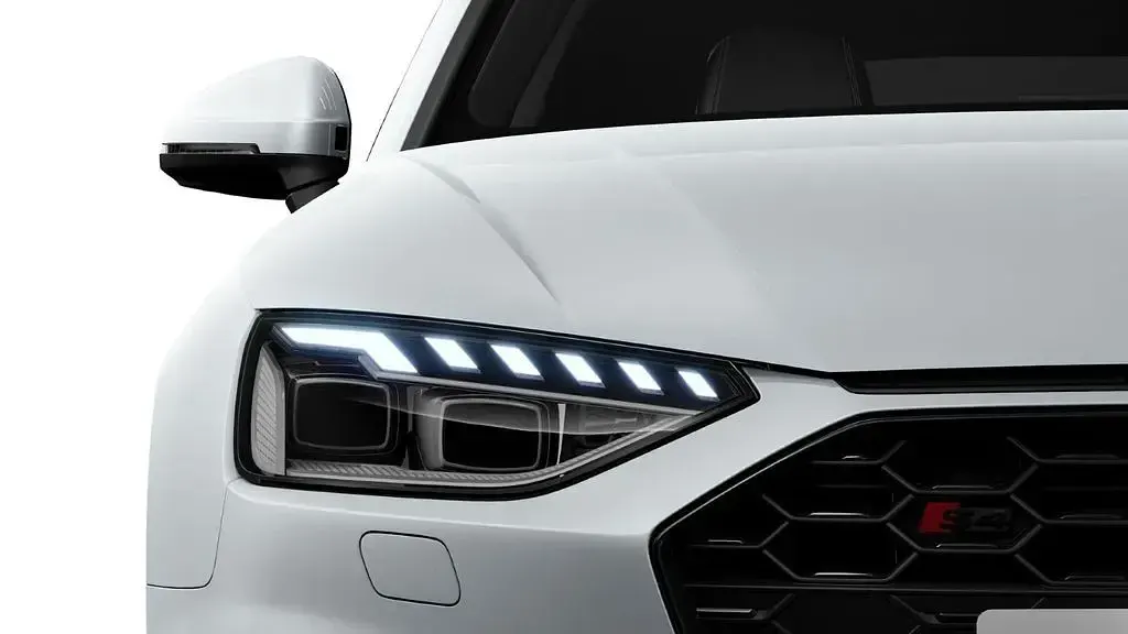 Gebraucht Audi S4 Ambiente 341 PS (250 kW) 2023 Gletscherweiß metallic Kombi