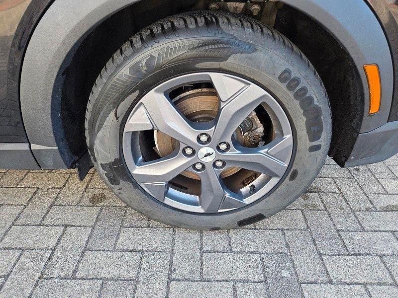 Gebraucht Ford Mustang Mach-E Basis 216 kW (294 PS) 2021 Schwarz SUV