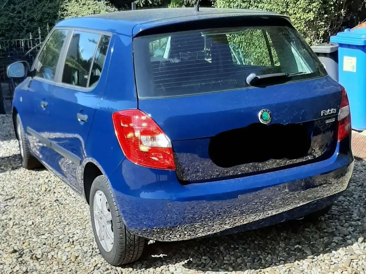 Gebraucht Skoda Fabia Ambition 60 PS (44 kW) 2012 Blau Kleinwagen