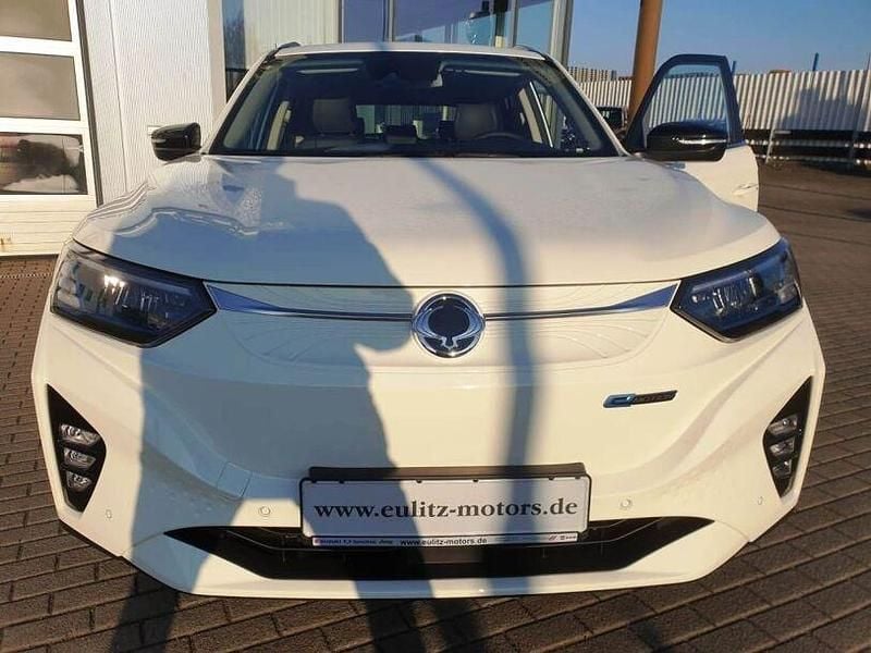 Gebraucht Ssangyong (KGM) Korando 139 kW (190 PS) 2024 Grand white uni SUV