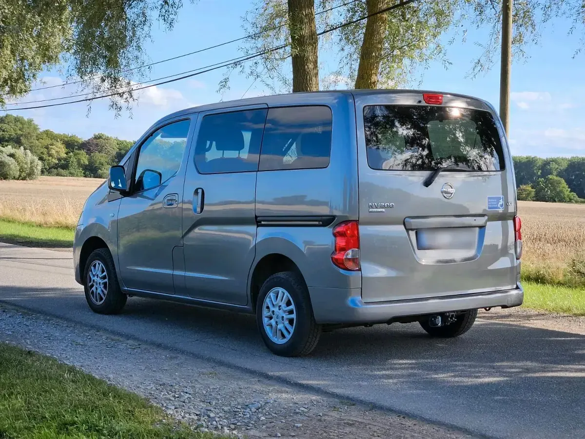 Gebraucht Nissan Evalia 110 PS (80 kW) 2013 Grau Van / Kleinbus