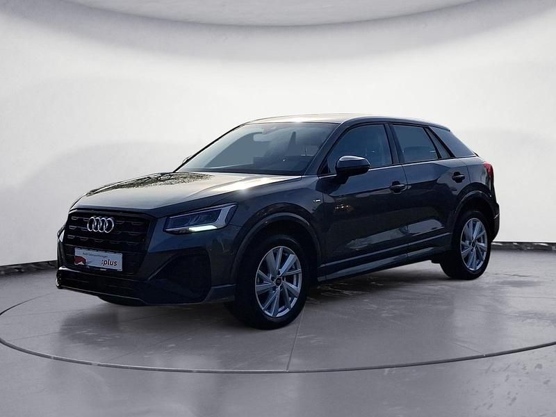 Gebraucht Audi Q2 S-Line 150 PS (110 kW) 2025 Grau SUV