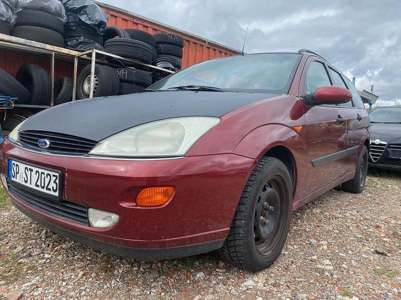 Rot Gebraucht 1999 Ford Focus Kombi | 299 € (Superpreis) - Bild 1/4