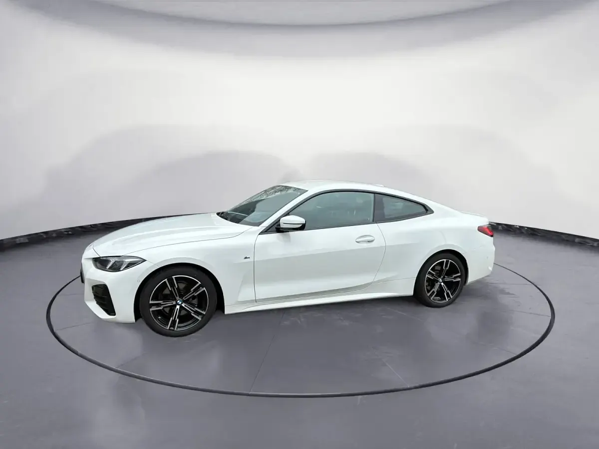 Gebraucht BMW 420 M Sport 190 PS (139 kW) 2025 Weiß Coupé