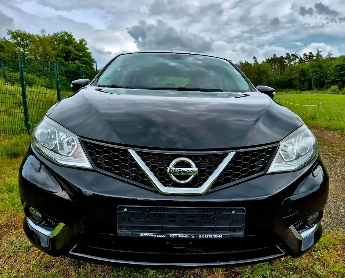 Gebraucht Nissan Pulsar 116 PS (85 kW) 2015 Schwarz Kleinwagen