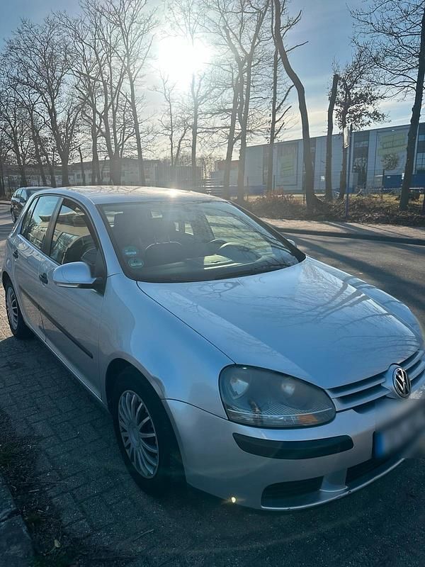 Gebraucht VW Golf V 75 PS (55 kW) 2004 Silber Kleinwagen