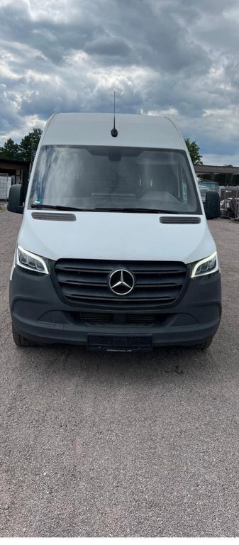 Weiß Gebraucht 2018 Mercedes Sprinter Van | 23.499 € (Teuer) - Bild 1/4