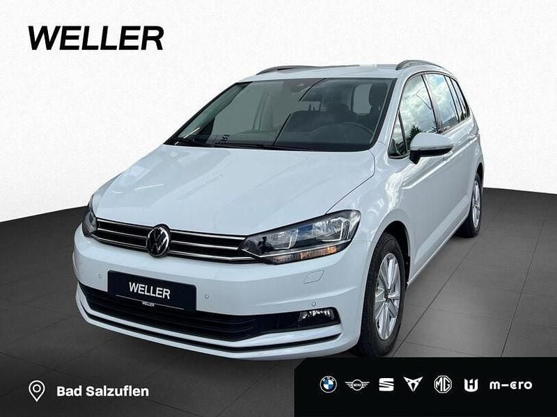 Weiss Gebraucht 2022 VW Touran Comfortline Van / Kleinbus | 26.350 € (Guter Preis) - Bild 1/4