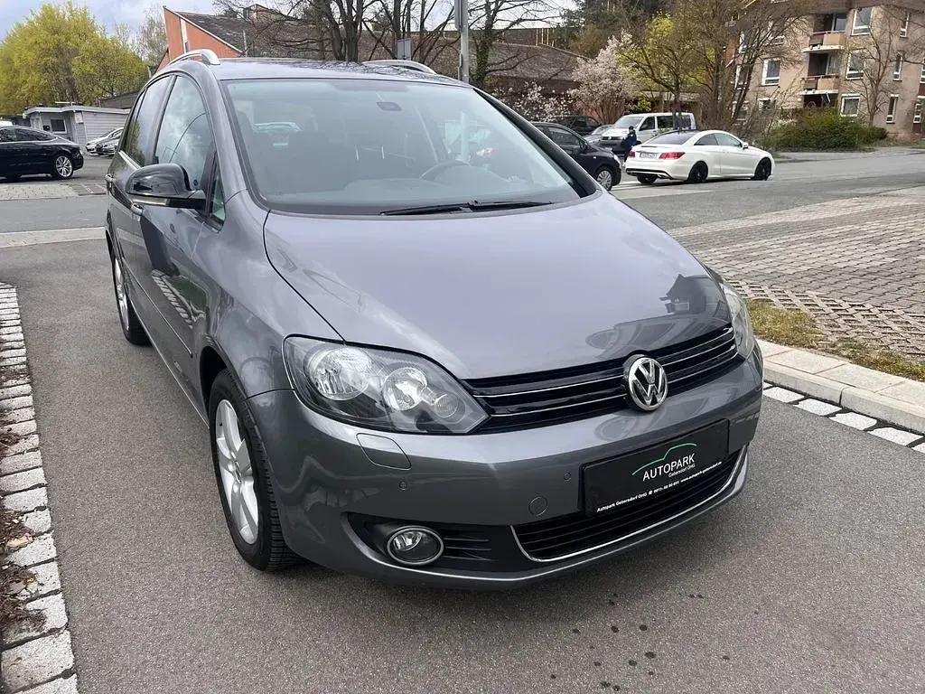 Gebraucht VW Golf VII Style 122 PS (89 kW) 2012 United grey Limousine