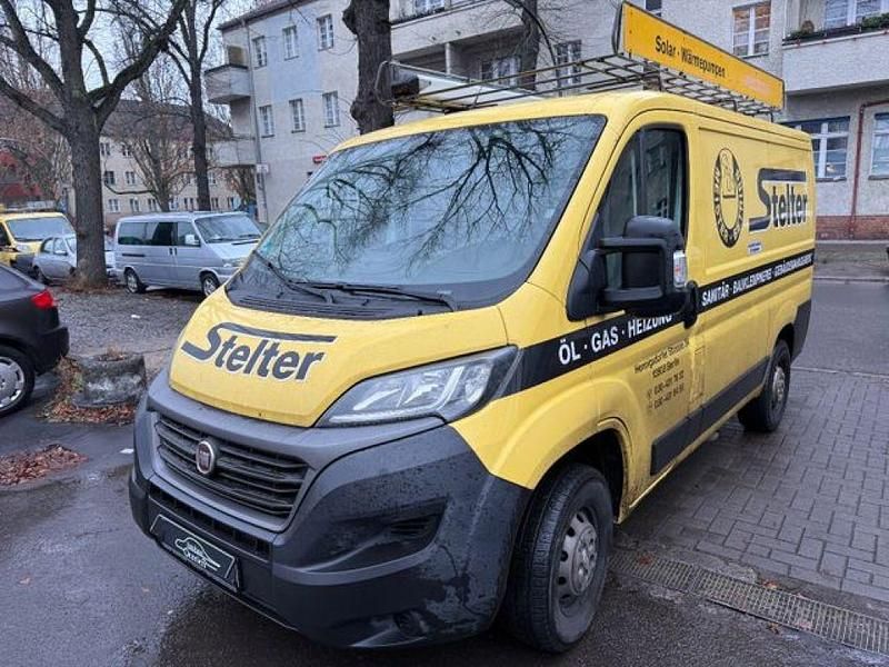 Bianco Gebraucht 2020 Fiat Ducato 33 Van | 10.490 € - Bild 1/4