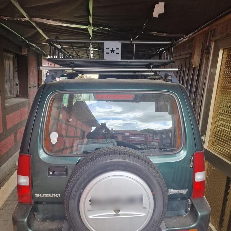 Grün Gebraucht 2005 Suzuki Jimny SUV | 5.800 € (Guter Preis) - Bild 1/2