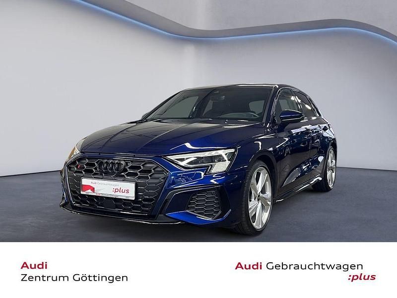 Navarrablau metallic Gebraucht 2024 Audi S3 Sport Limousine | 43.980 € (Fairer Preis) - Bild 1/4