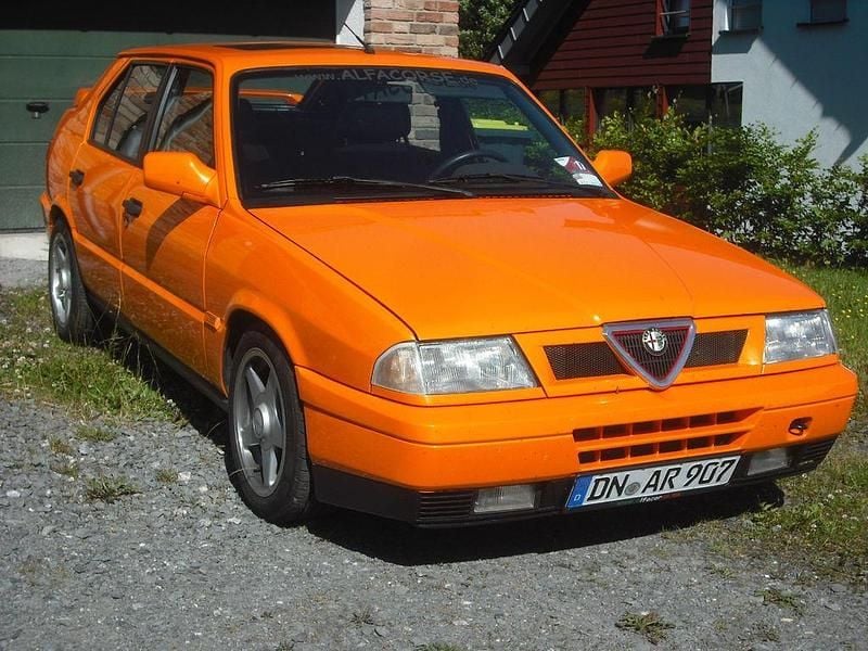 Gebraucht Alfa Romeo 33 129 PS (94 kW) 1993 Orange Limousine