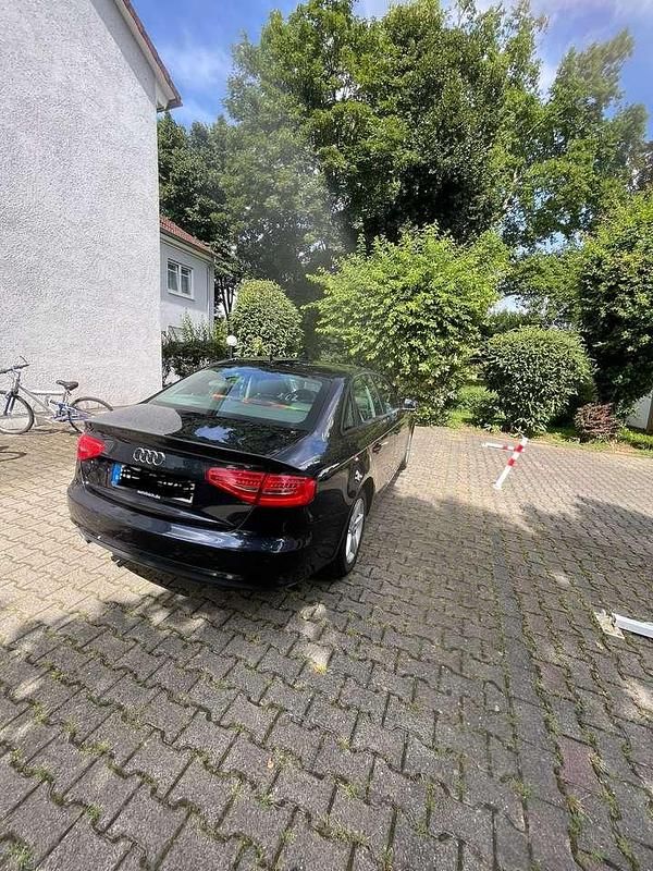 Gebraucht Audi A4 Ambition 150 PS (110 kW) 2014 Limousine