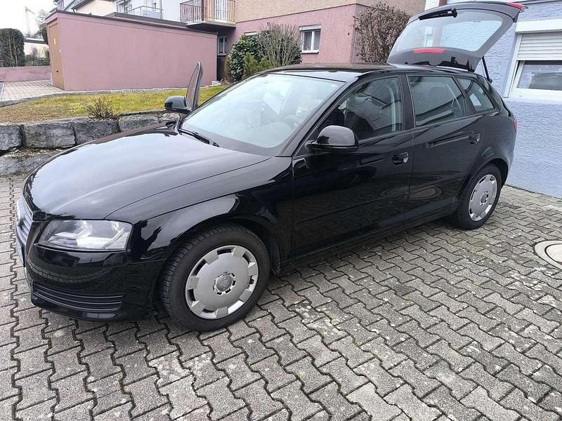 Gebraucht Audi A3 Attraction 125 PS (91 kW) 2008 Schwarz Kleinwagen