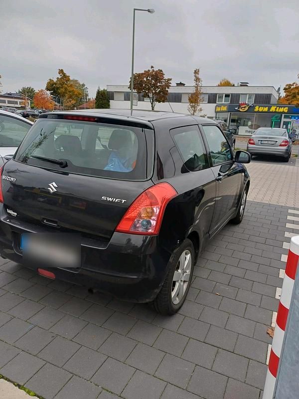Gebraucht Suzuki Swift 90 PS (66 kW) 2008 Schwarz Kleinwagen