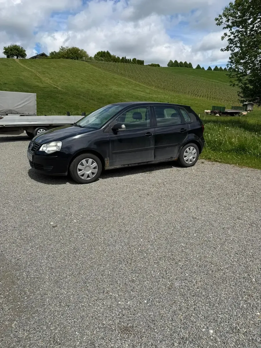 Gebraucht VW Polo 70 PS (51 kW) 2010 Schwarz Kleinwagen