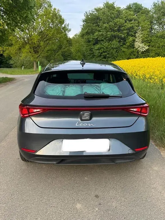 Gebraucht Seat Leon XCELLENCE 150 PS (110 kW) 2021 Grau Limousine