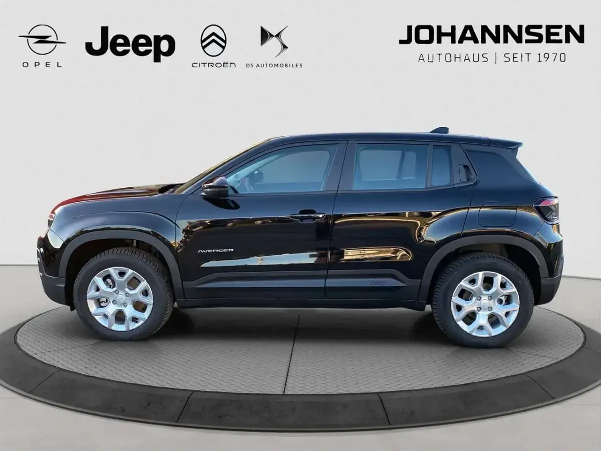 Neu Jeep Avenger EV Altitude 114 kW (156 PS) 2026 Schwarz SUV