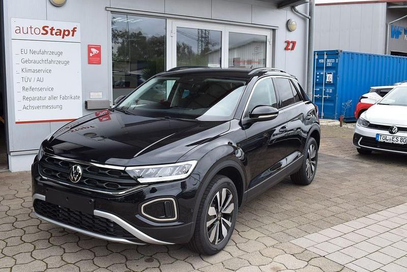Neu VW T-Roc 150 PS (110 kW) 2026 Schwarz SUV