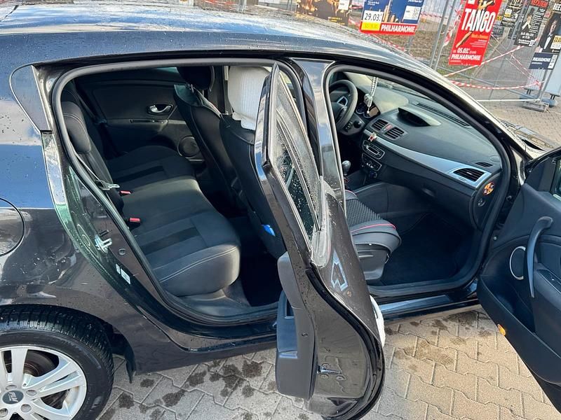 Gebraucht Renault Mégane III 110 PS (80 kW) 2008 Schwarz Kleinwagen