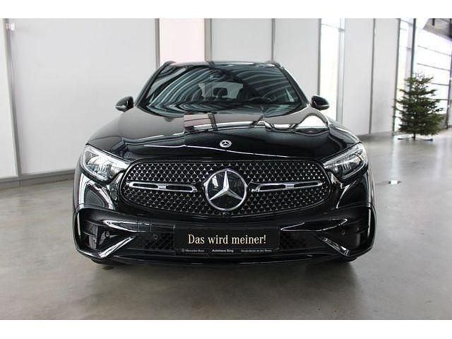 Gebraucht Mercedes 200 AMG 204 PS (150 kW) 2023 SUV