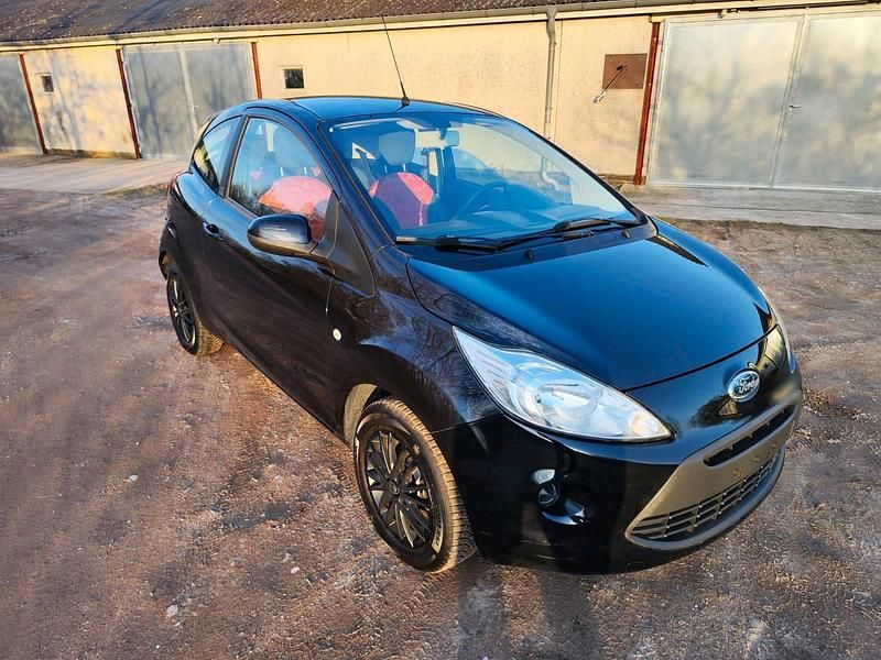 Gebraucht Ford Ka 69 PS (50 kW) 2010 Schwarz Kleinwagen