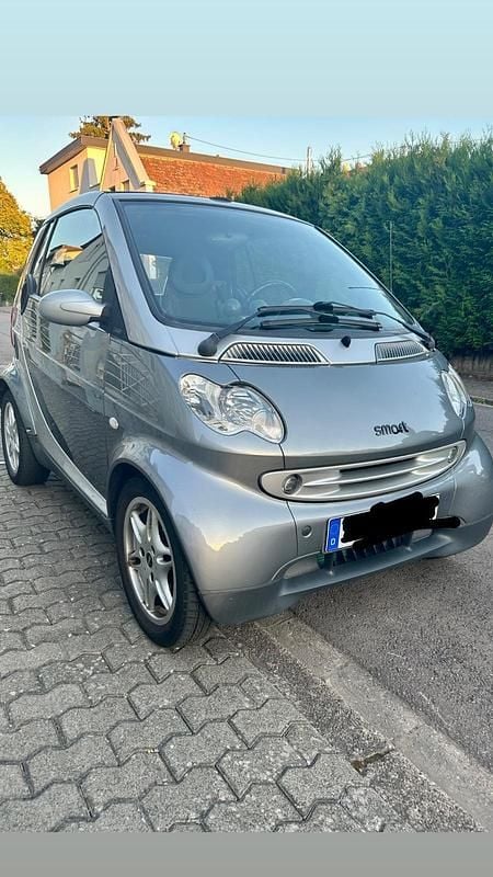 Grau Gebraucht 2001 Smart ForTwo Cabrio Cabrio | 2.000 € (Fairer Preis) - Bild 1/4