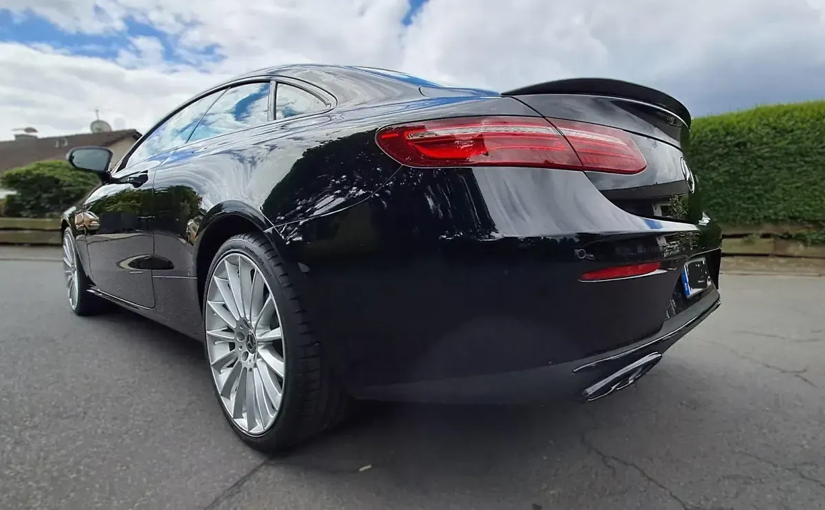 Gebraucht Mercedes E200 184 PS (135 kW) 2017 Schwarz Coupé