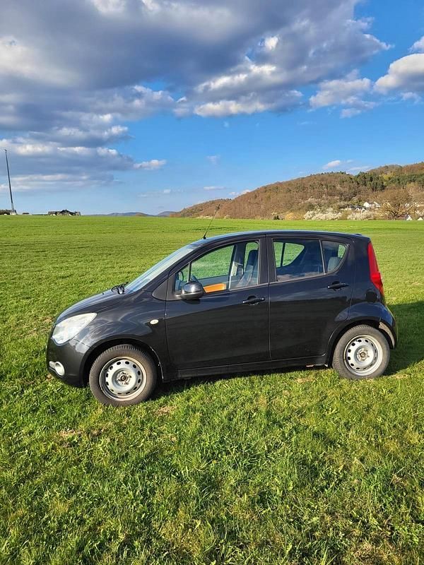 Gebraucht Opel Agila 86 PS (63 kW) 2008 Schwarz Kleinwagen