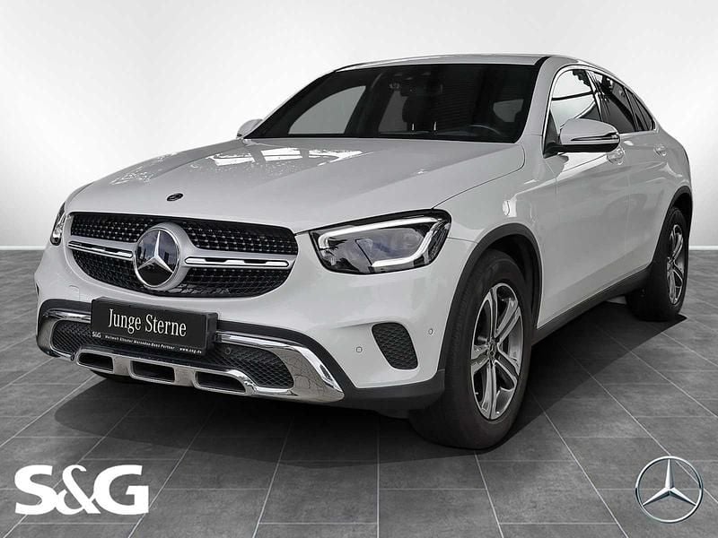 Unilack polarweiß Gebraucht 2020 Mercedes GLC300 Coupé | 45.970 € (Fairer Preis) - Bild 1/4