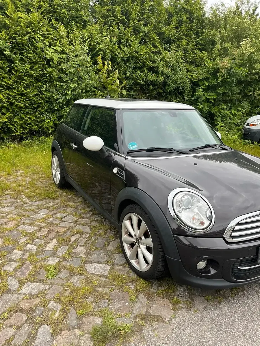 Gebraucht Mini Cooper 122 PS (89 kW) 2013 Braun Kleinwagen