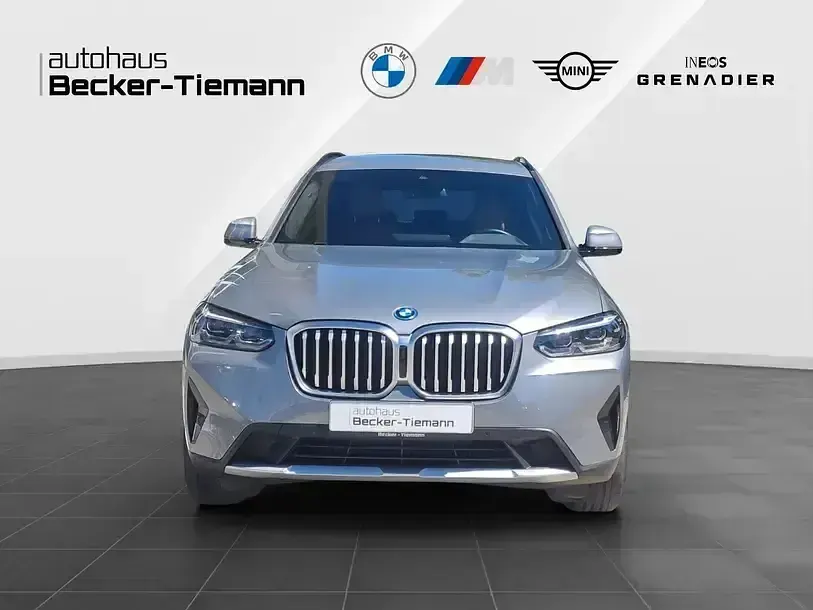 Gebraucht BMW X3 Sport Line 184 PS (135 kW) 2023 Skyscraper grau SUV