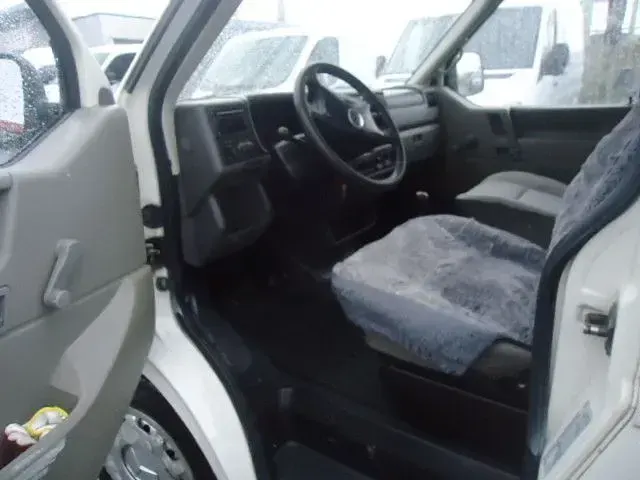 Gebraucht VW T4 68 PS (50 kW) 1999 Weiß Van