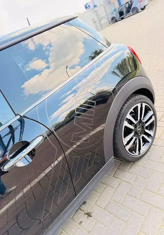 Usata Mini ONE 102 CV (75 kW) 2015 Nero Utilitaria