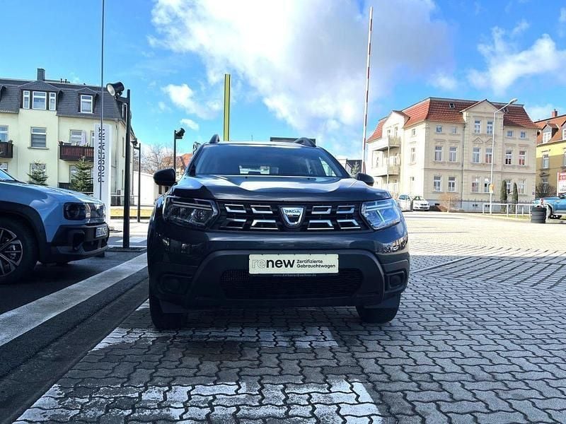 Gebraucht Dacia Duster Essentiel 91 PS (66 kW) 2022 Grau SUV