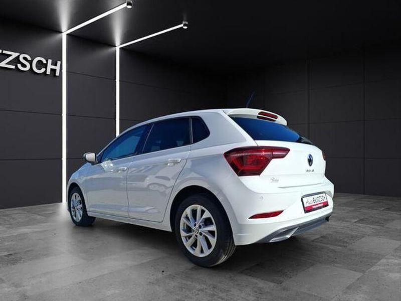 Gebraucht VW Polo Style 95 PS (69 kW) 2021 Pure white Limousine