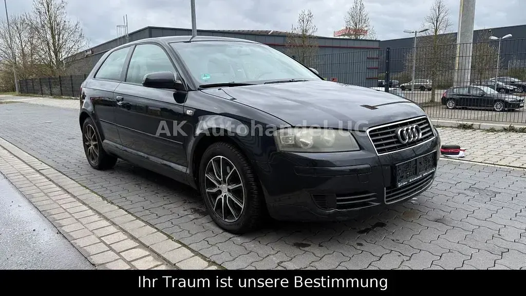 Gebraucht Audi A3 Attraction 140 PS (102 kW) 2003 Schwarz Kleinwagen