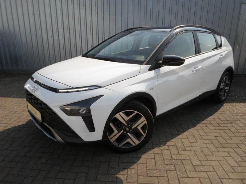Gebraucht Hyundai Bayon Edition+ 101 PS (74 kW) 2021 Weiß SUV